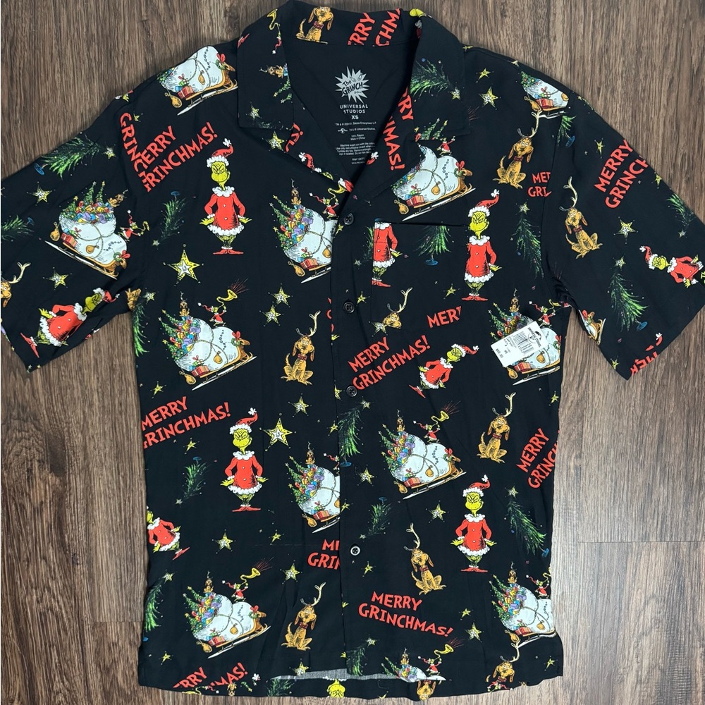 The Grinch Universal Studios Grinchmas 2024 Black Casual Button Up Shirt Small
